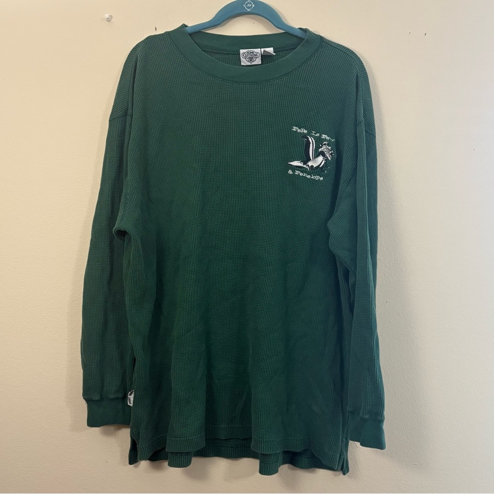ACME Shirt men’s XL green Warner Bros Looney Tunes Pepe le pew Penelope cl